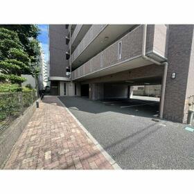 15/16 駐車場