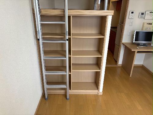 13/14 駐車場