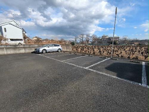 14/16 駐車場