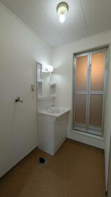 14/16 洗面