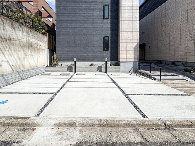 4/5 駐車場