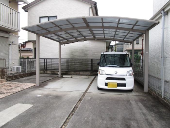 19/19 駐車場