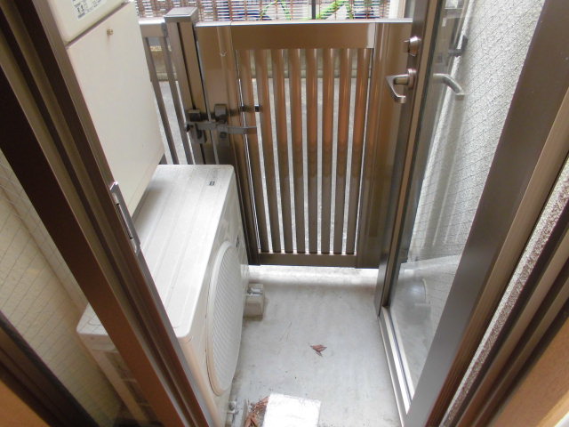 13/23 バルコニー