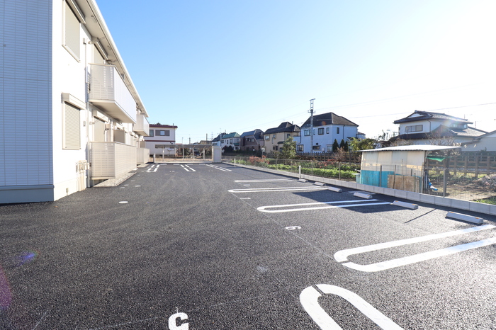 15/15 駐車場