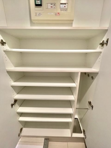 収納