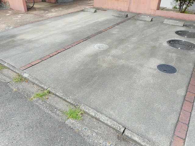 2/8 駐車場