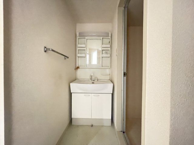 17/22 洗面