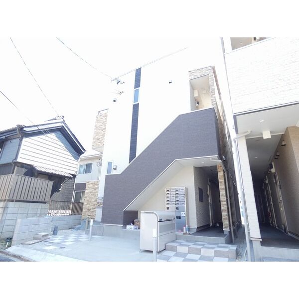 1/16 外観