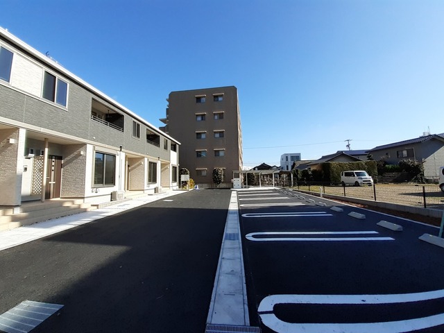 14/21 駐車場