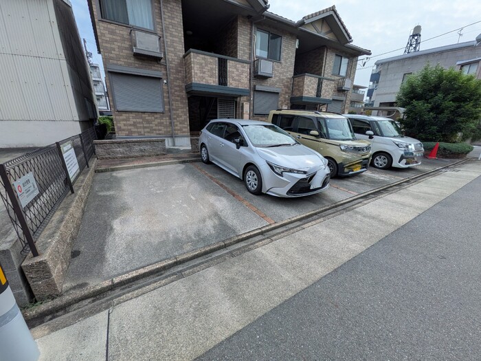 6/6 駐車場