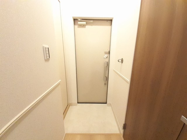 6/20 玄関