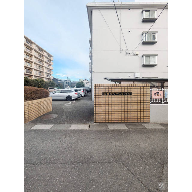 27/27 駐車場