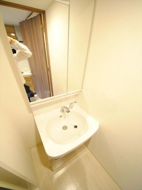 16/30 洗面