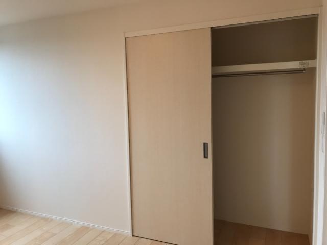 13/30 収納