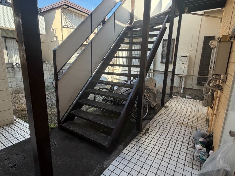 14/14 エントランス