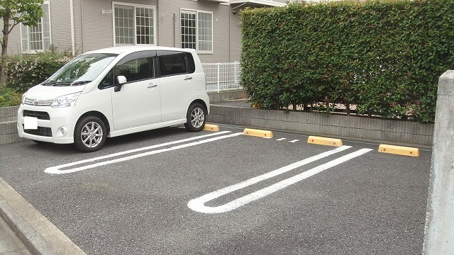 14/20 駐車場
