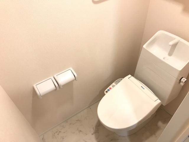 16/26 トイレ
