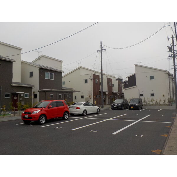4/4 駐車場