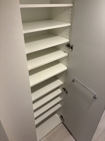 2/30 収納