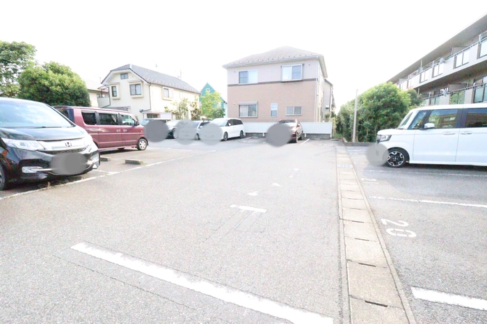 20/30 駐車場