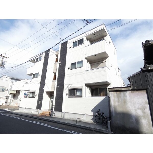 1/16 外観