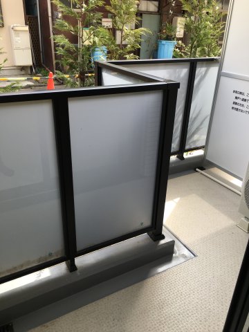 13/19 バルコニー