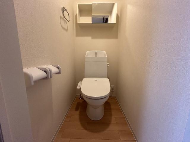 16/30 トイレ