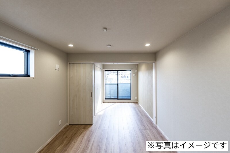 1/18 外観
