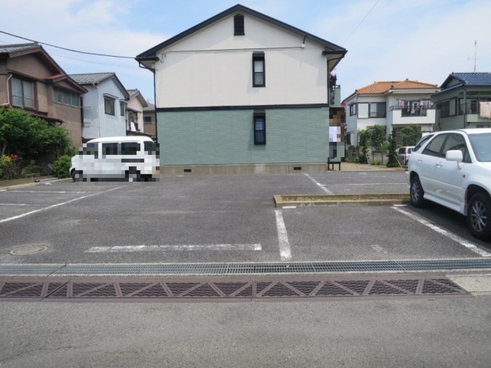 18/19 駐車場