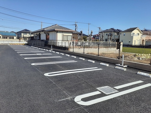 14/20 駐車場