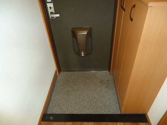 18/30 玄関