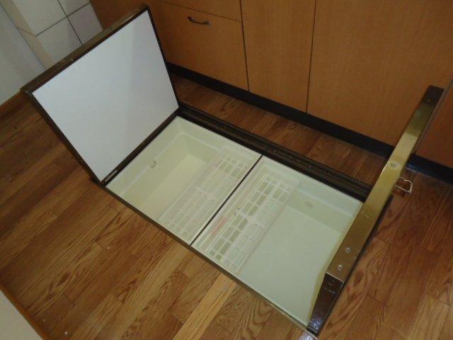 16/30 収納