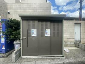 2/3 エントランス