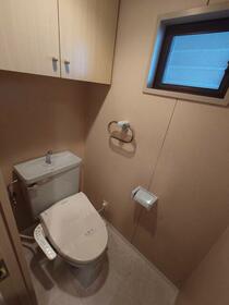 14/16 トイレ