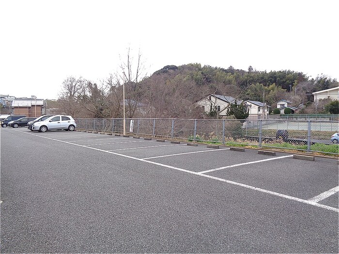 3/3 駐車場