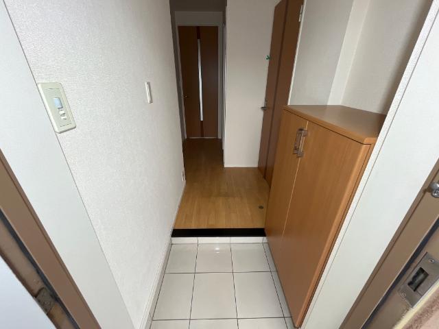 13/30 玄関