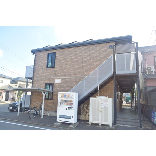 2/4 外観