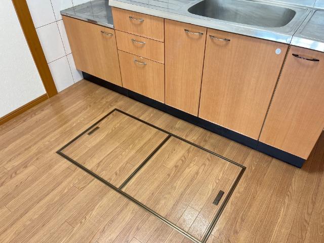 14/28 キッチン