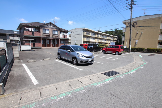 22/22 駐車場