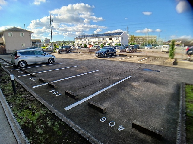 11/18 駐車場