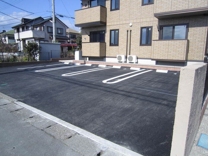 20/21 駐車場