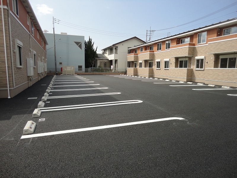 14/20 駐車場