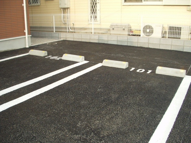 14/20 駐車場