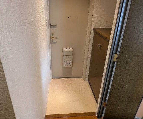5/13 玄関