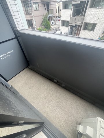 13/25 バルコニー