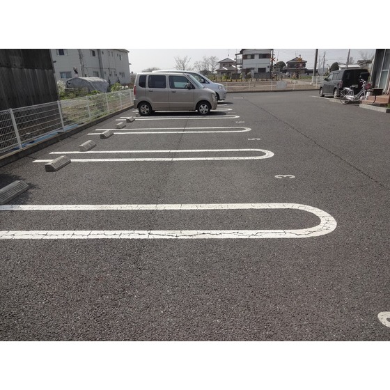 22/22 駐車場