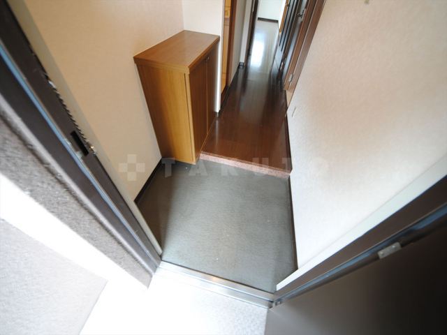 14/30 玄関