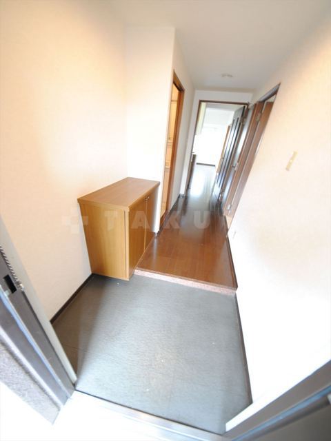 13/30 玄関