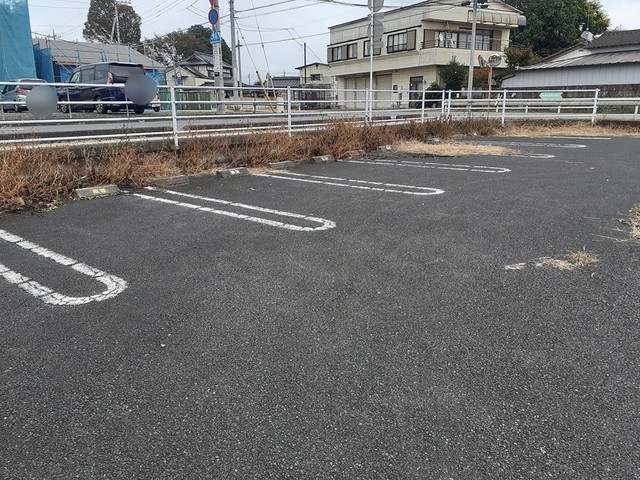 14/20 駐車場