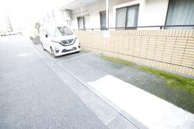 2/2 駐車場